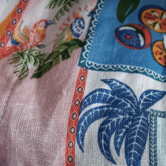 C&C California Tropical Novelty Patchwork Linen Button Front Shirt Bird Fruit Pr - Picture 5 of 6